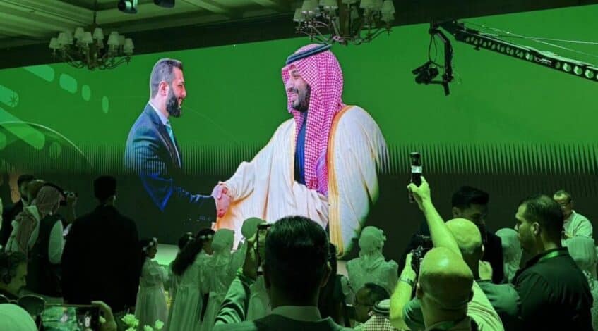 , Des milliards de doutes: des investissements faux cumulateurs sont des projets syriens, mais les Saoudiens restent fiables